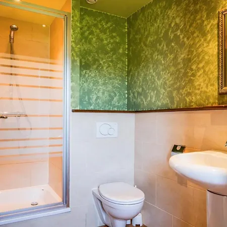 Landsted Vireux-wallerand Chateau Sleeps 60 Wifi *