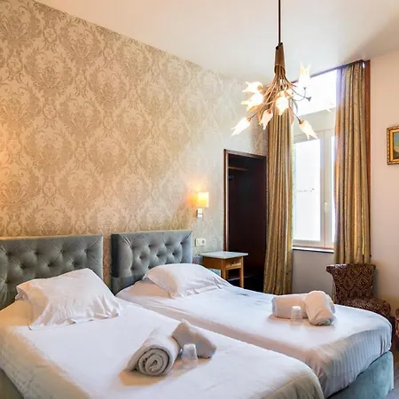 Vireux-wallerand Chateau Sleeps 60 Wifi Landsted *